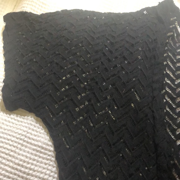 🌹🌹Rue21 Black Short Sleeve Shrug Size L🌹🌹 - Picture 5 of 5